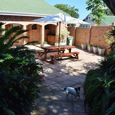 Ginaz Bnb Bed and Breakfast Ballito Eksteriør billede